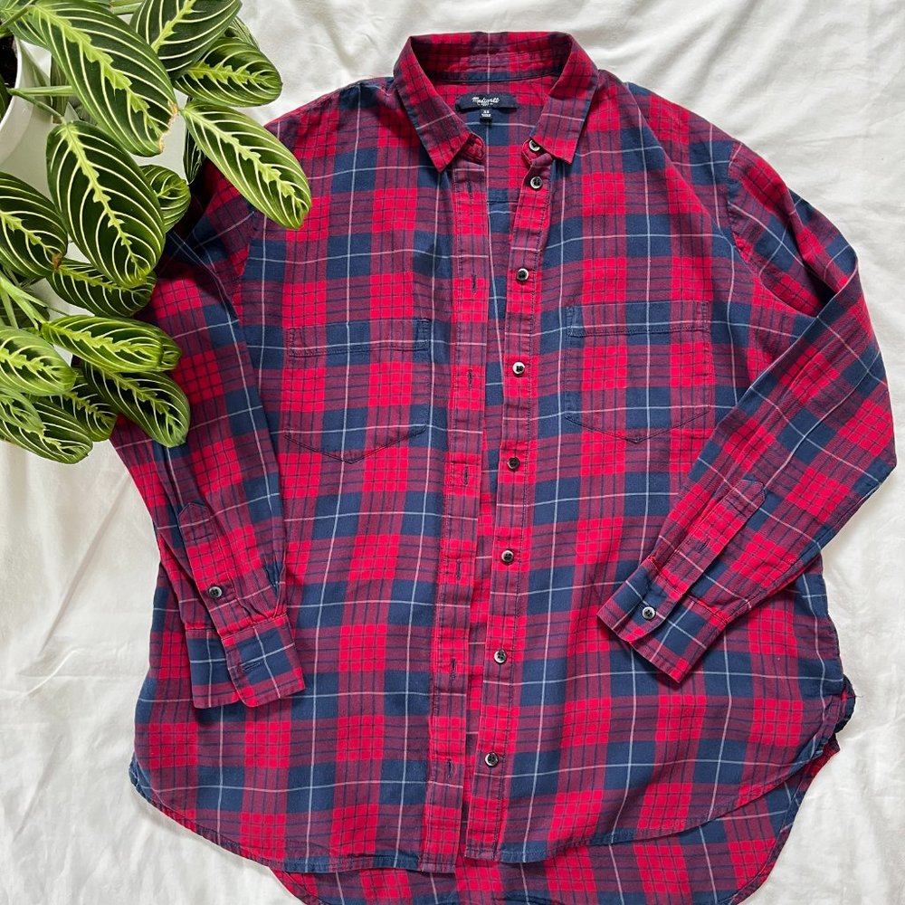 Madewell Boyfriend Oversized Plaid Button Down in Edina